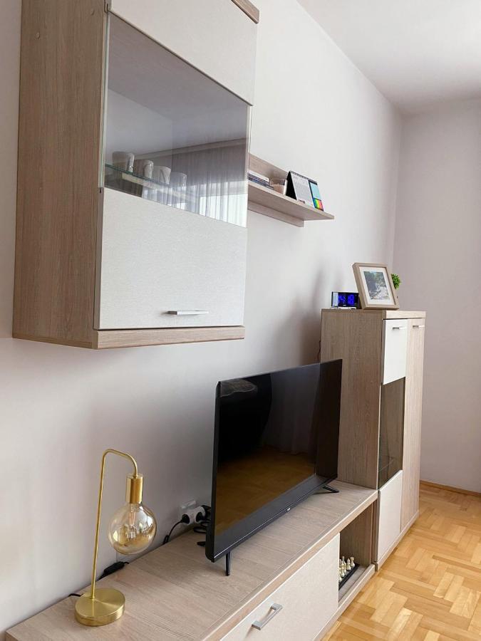 Apartment Varezic Pluzine Exterior photo