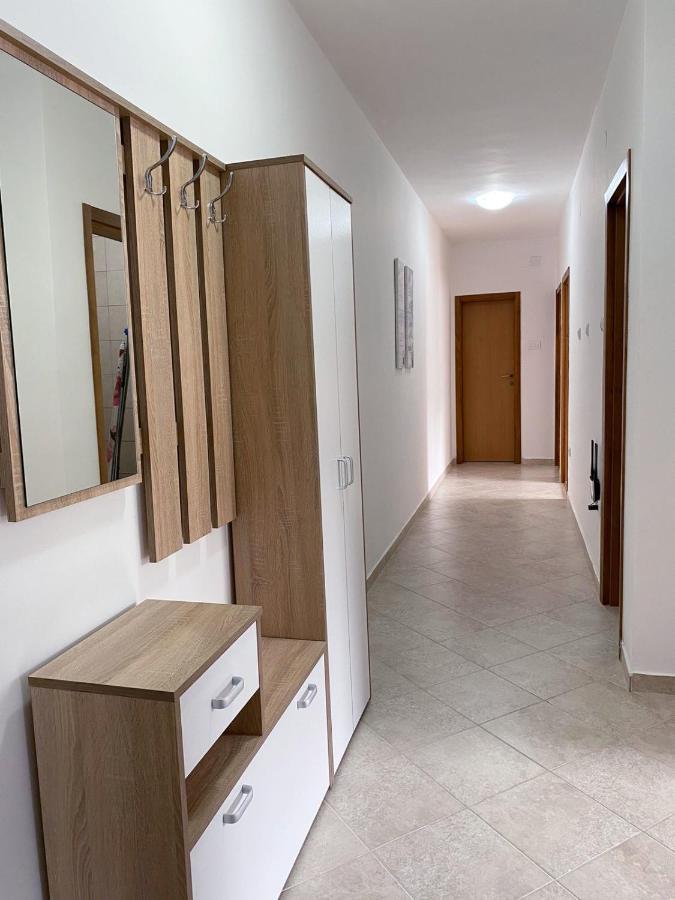Apartment Varezic Pluzine Exterior photo