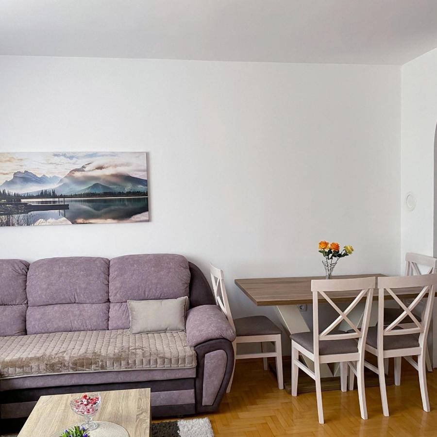 Apartment Varezic Pluzine Exterior photo